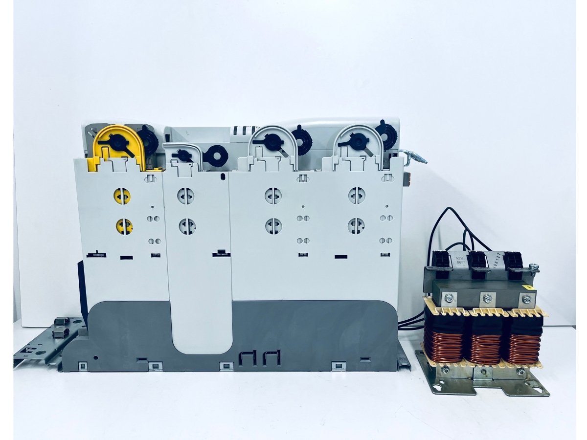 Lenze Single Drive Highline Umrichter E94ASHE0134 mit Transformer - #product_category# | KLEMA Maschinenhandel