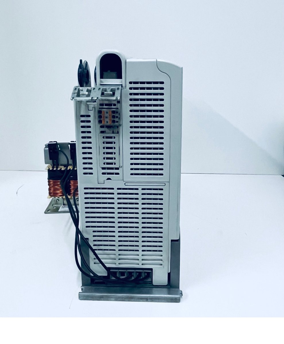 Lenze Umrichter Single Drive Highline E94ASHE0134 mit Transformer - #product_category# | KLEMA Maschinenhandel