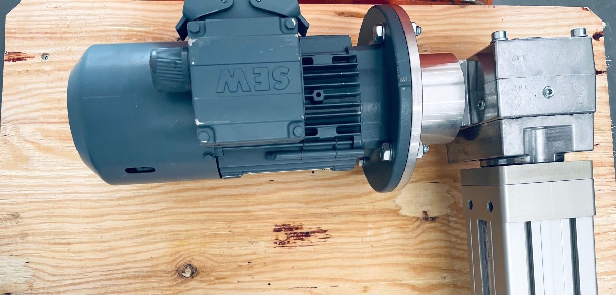 SEW - EURODRIVE Elektromotorische Lineareinheit DFT80K4/BMG/HR/ASB1 Prod.: 082154 - #product_category# | KLEMA Maschinenhandel