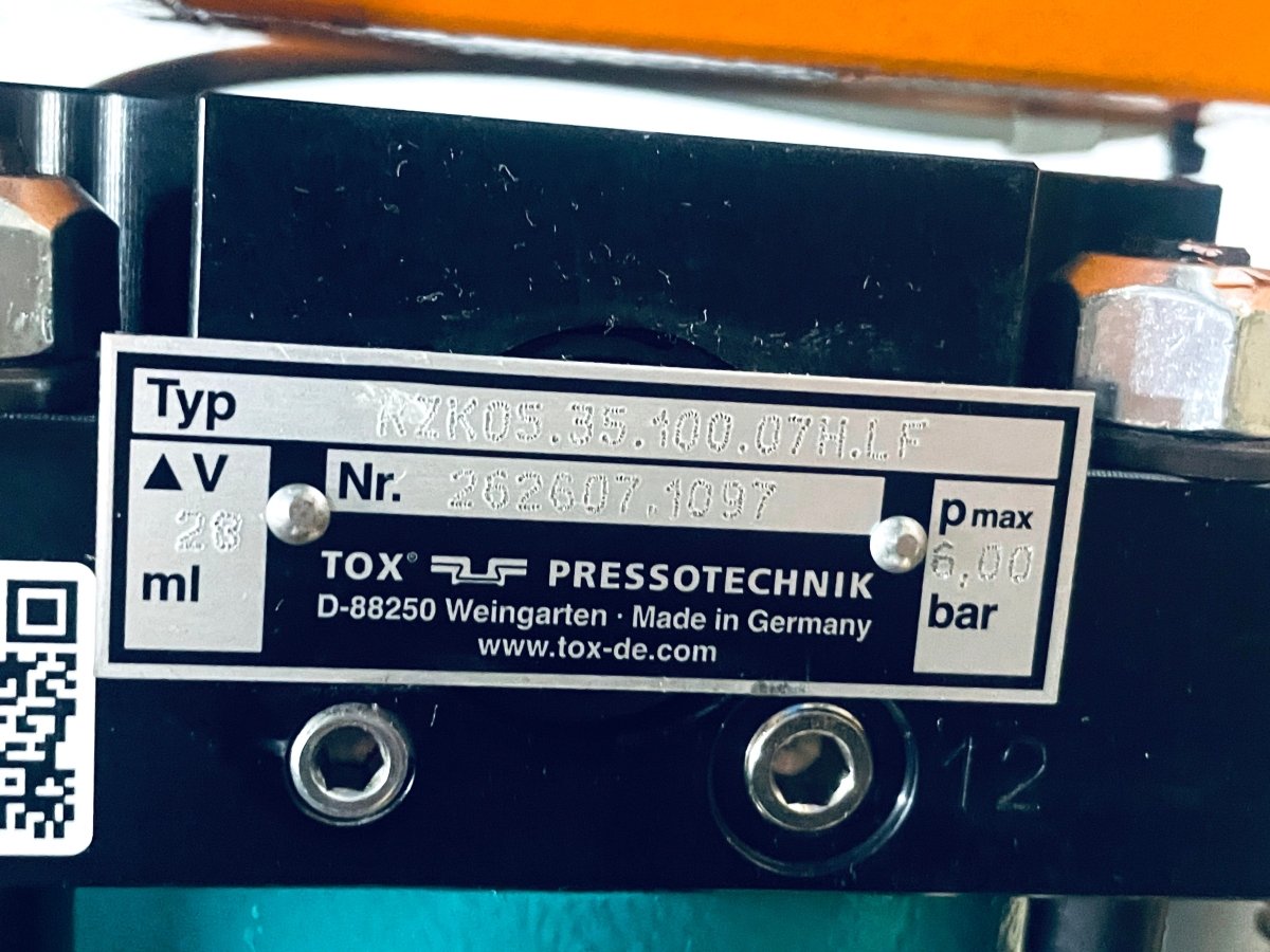 Tox Pressotechnik Clinchzange für den Robotereinsatz TZ 05.663079.A.002 - #product_category# | KLEMA Maschinenhandel