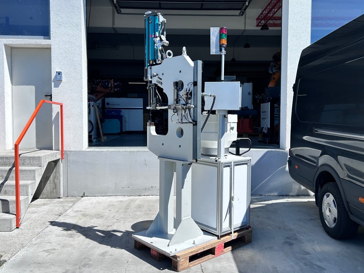 Tox Pressotechnik Hydropneumatische Presse mit Zuführung STE341 - 7210 - product_category | KLEMA Maschinenhandel