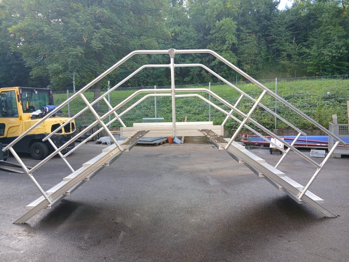 Treppenbrücke aus Aluminium - product_category | KLEMA Maschinenhandel