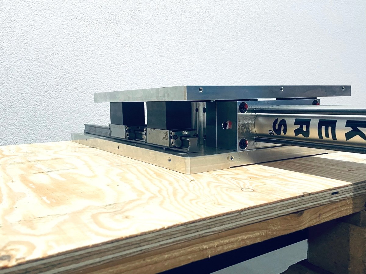 Tünkers Pneumatische Lineareinheit LE200 - 200 SB T02 - 4 - #product_category# | KLEMA Maschinenhandel