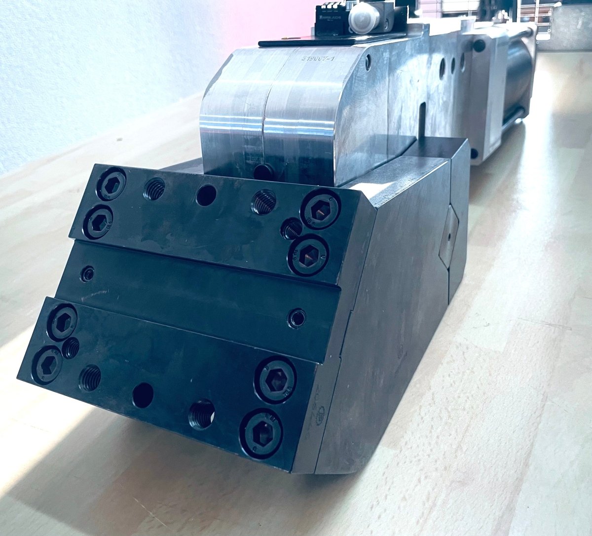 Tünkers Spanner KS2 100.3 A01LHT12 - #product_category# | KLEMA Maschinenhandel