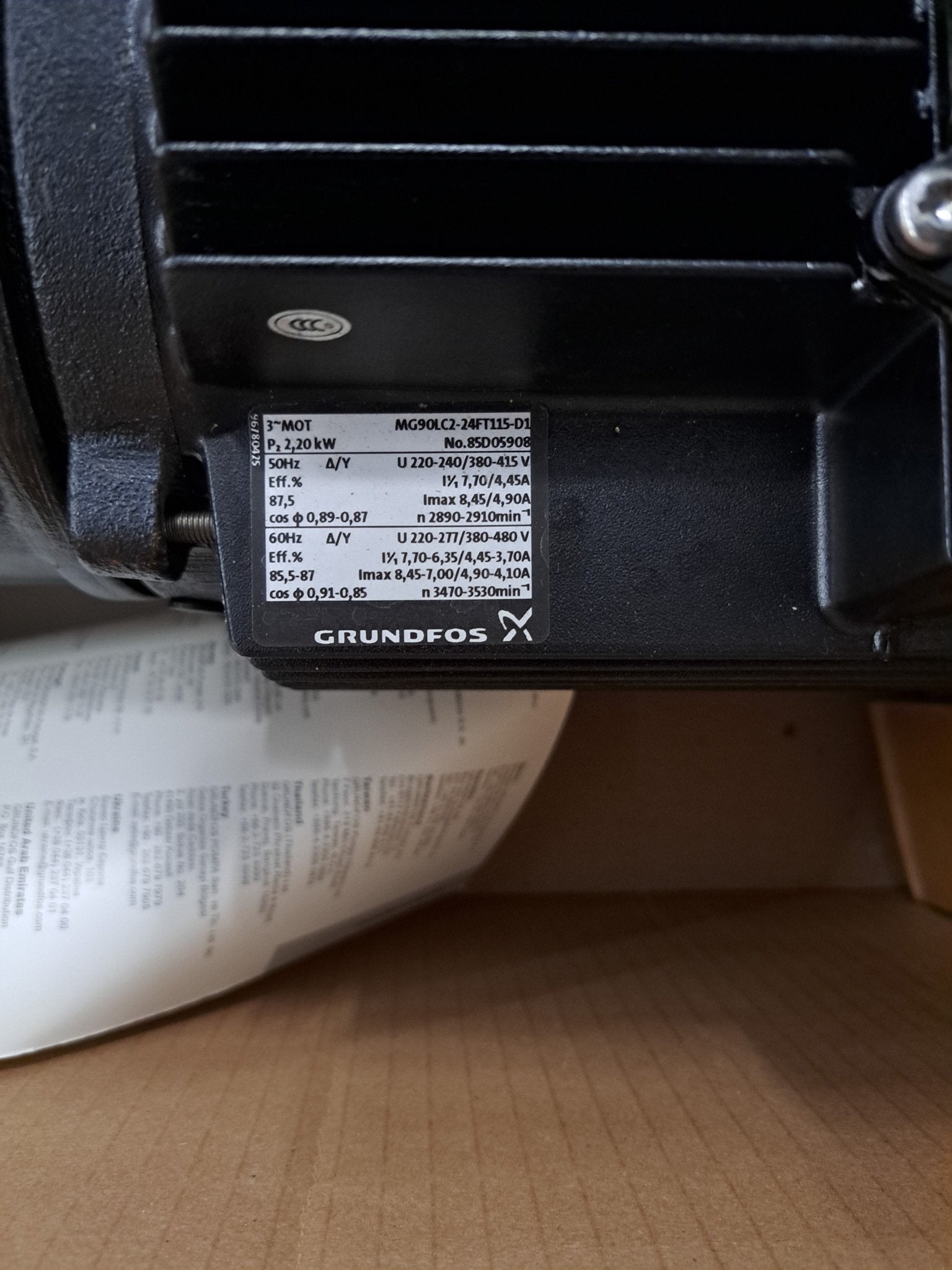 Grundfos Vertikale mehrstufige Kreiselpumpe CR10-06 A-AN-A-E-HQQE - #product_category# | Klenk Maschinenhandel