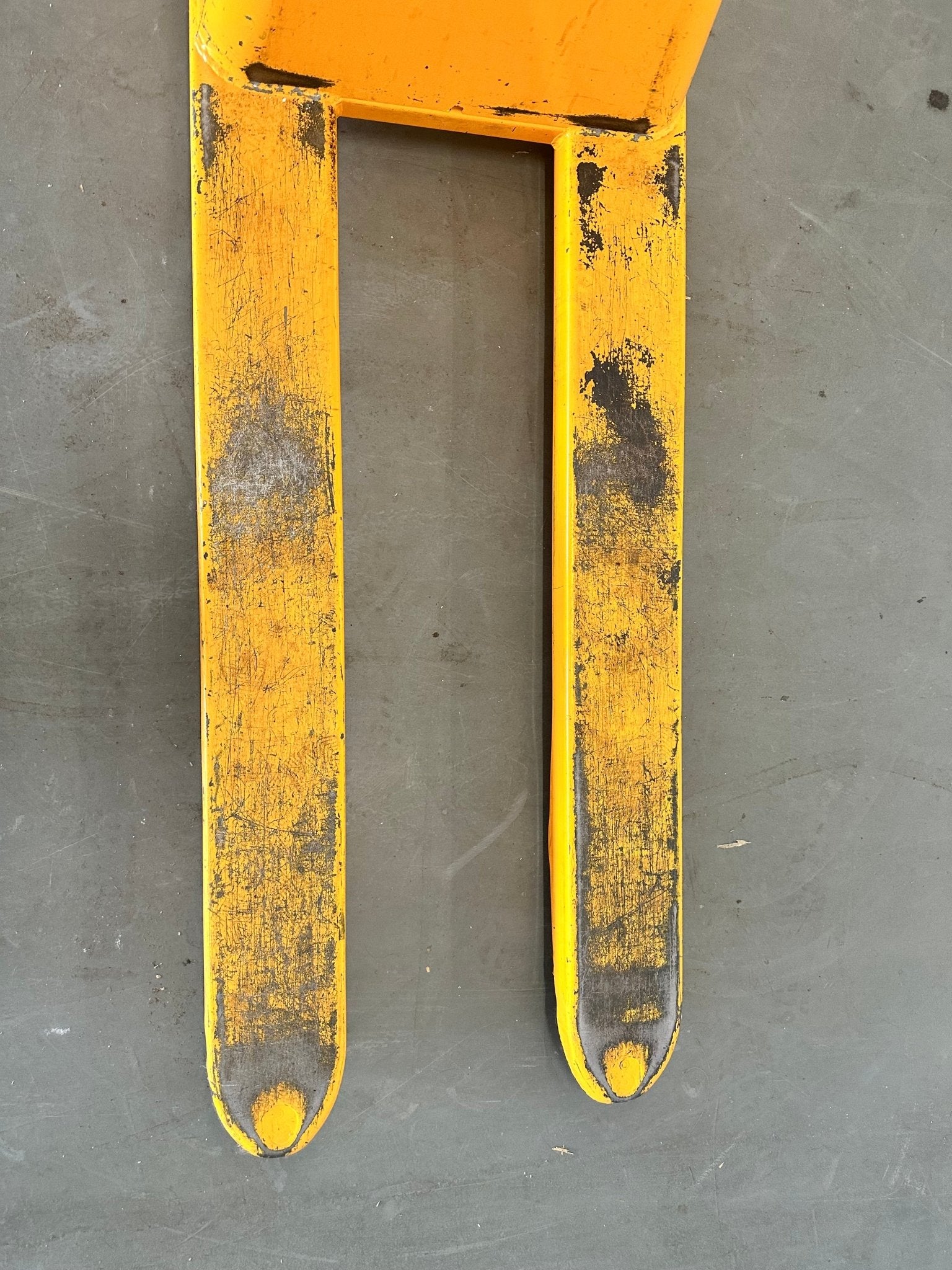 Jungheinrich Scherenhubwagen 1000Kg Traglast AMX C/GN 56X115 - #product_category# | Klenk Maschinenhandel