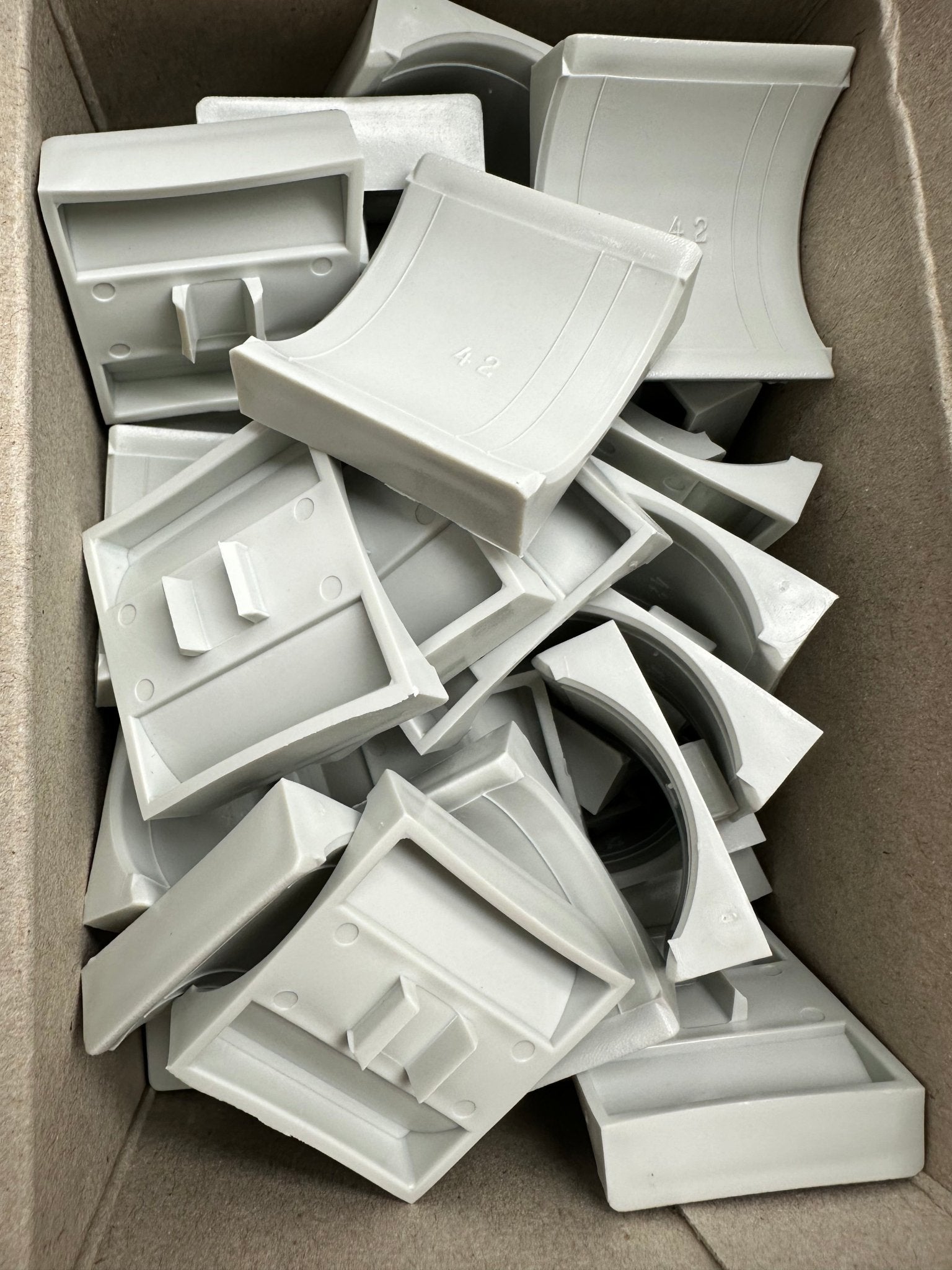 NIEDAX GWA42 Gegenwanne Hammerfuß-Bügelschelle - #product_category# | Klenk Maschinenhandel