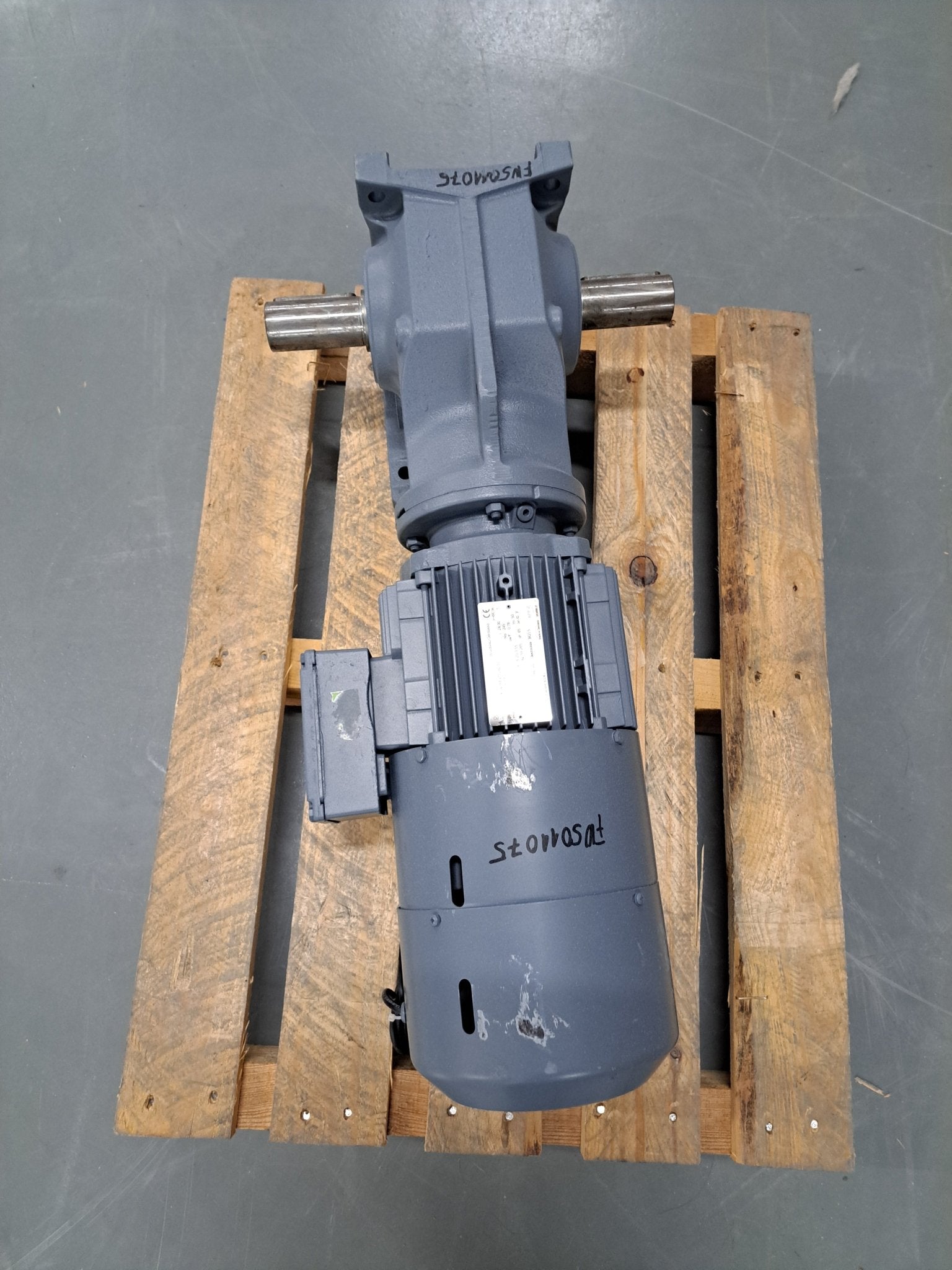 SEW Eurodrive Getriebemotor K67/RDT90L4/BMG/TH/AS3H - #product_category# | Klenk Maschinenhandel