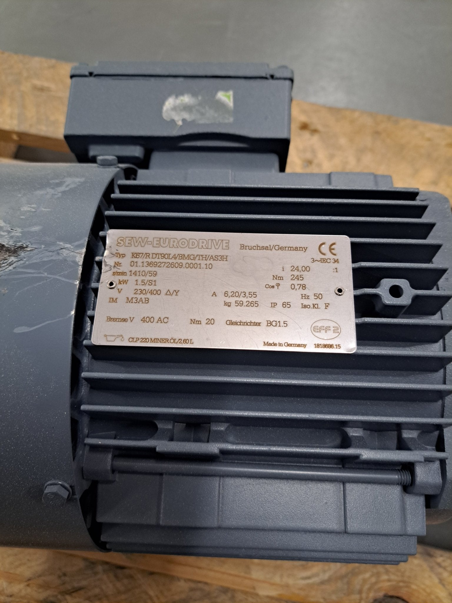 SEW Eurodrive Getriebemotor K67/RDT90L4/BMG/TH/AS3H - #product_category# | Klenk Maschinenhandel