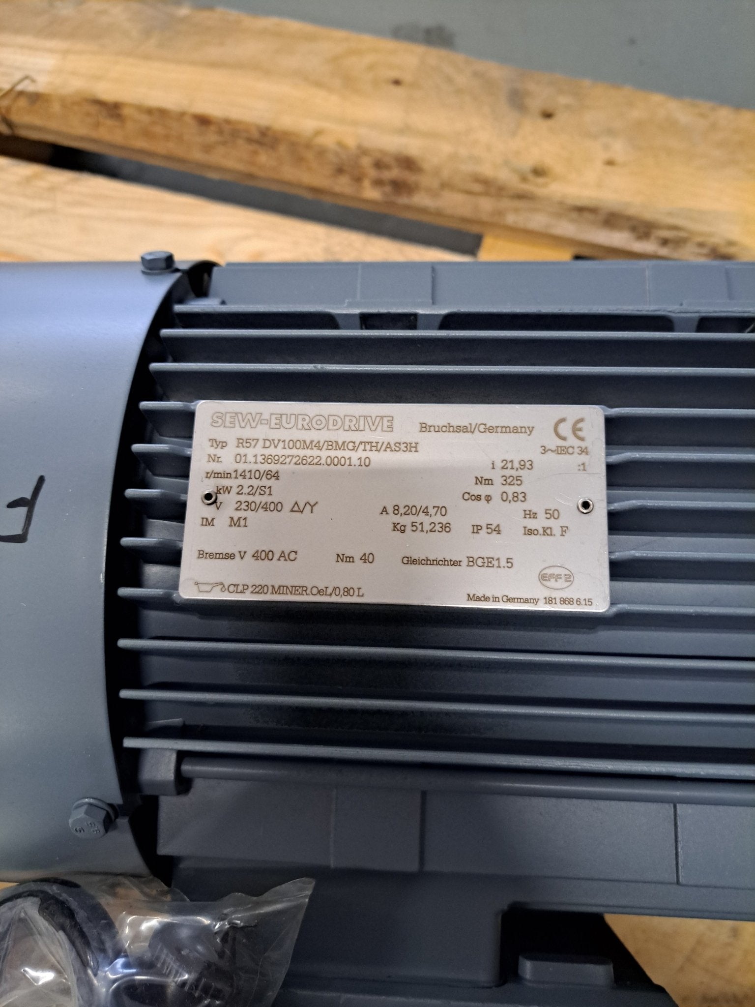 SEW Eurodrive Getriebemotor R57DV100M4/BMG/TH/AS3H - #product_category# | Klenk Maschinenhandel