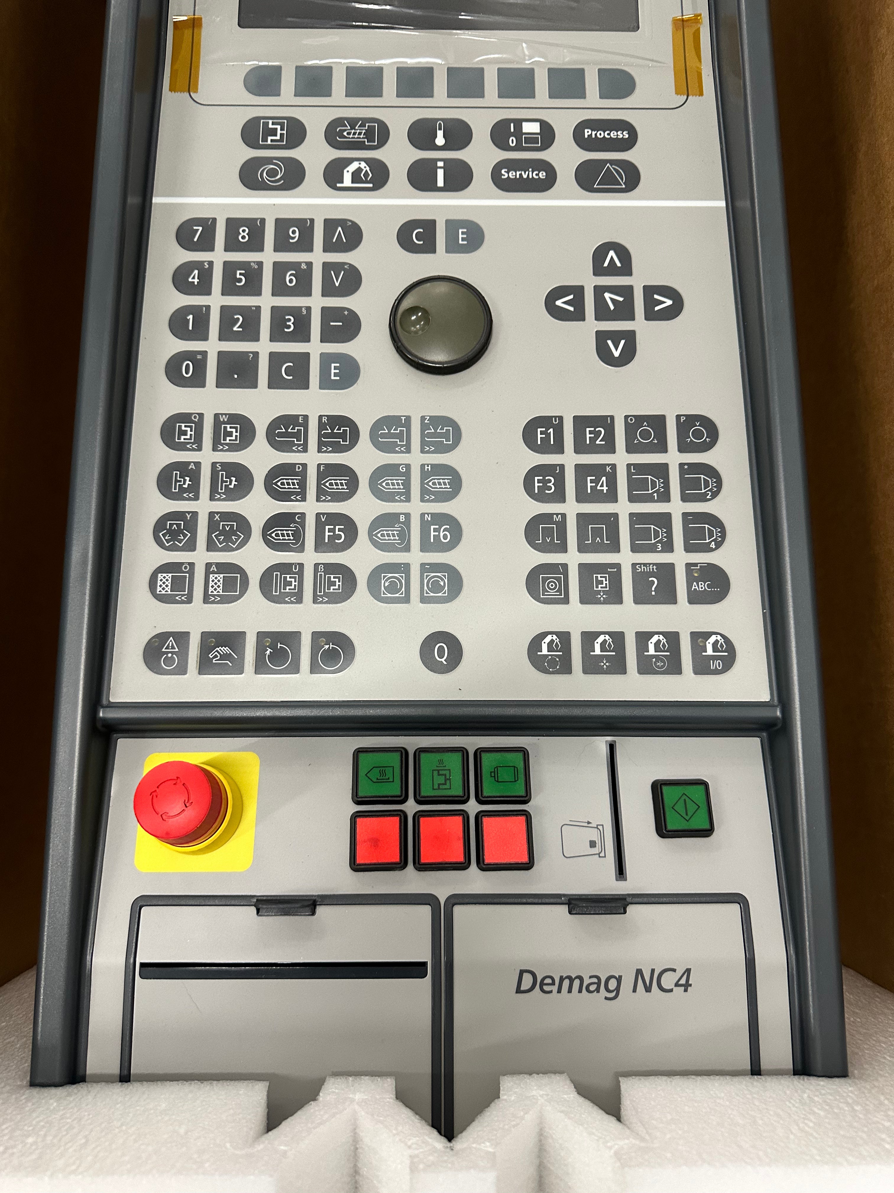 Sumitomo Demag Ergocontrol, 4 МБ, разъем VGA NC4/WA127