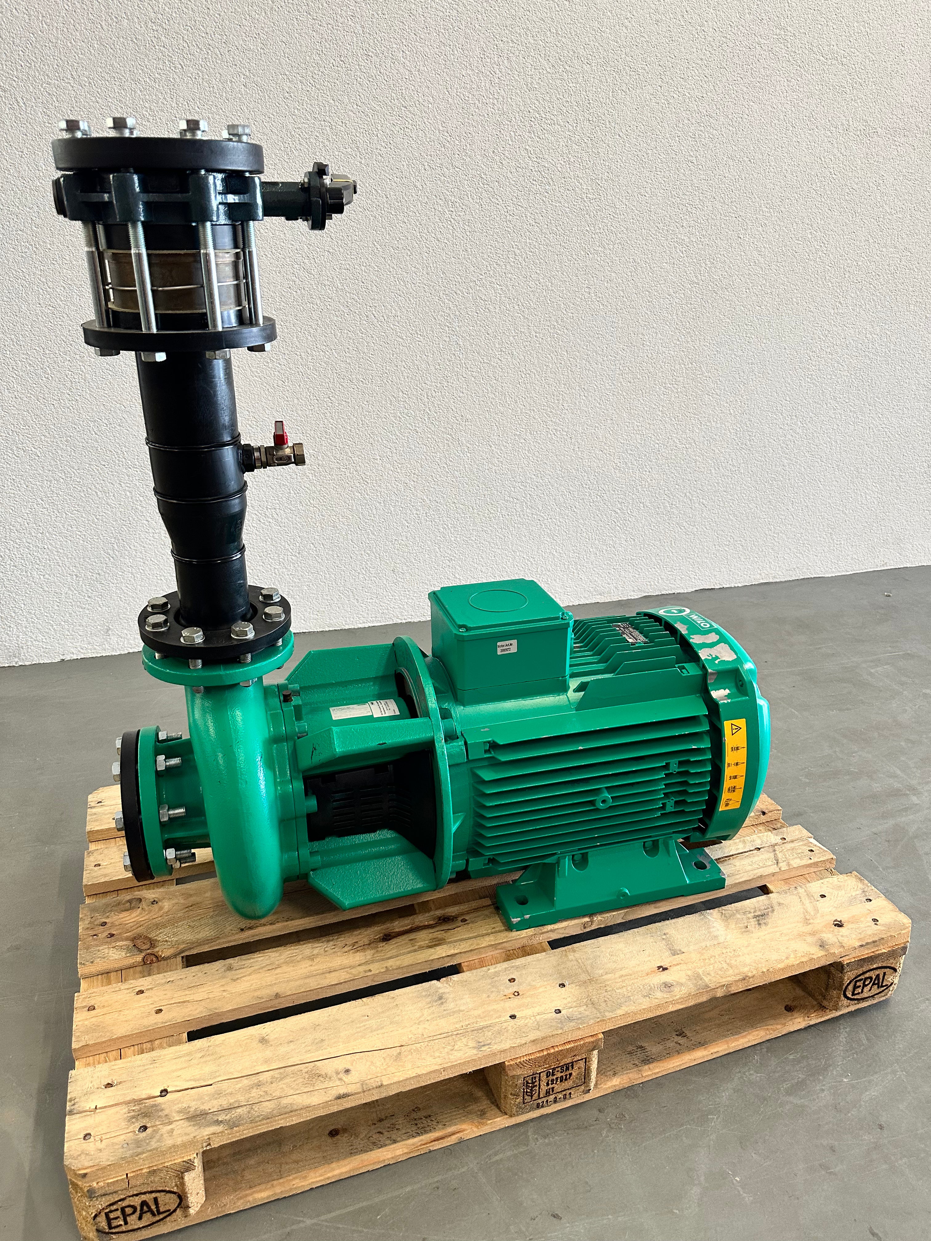 WILO dry-running block pump BL80/210-30/2