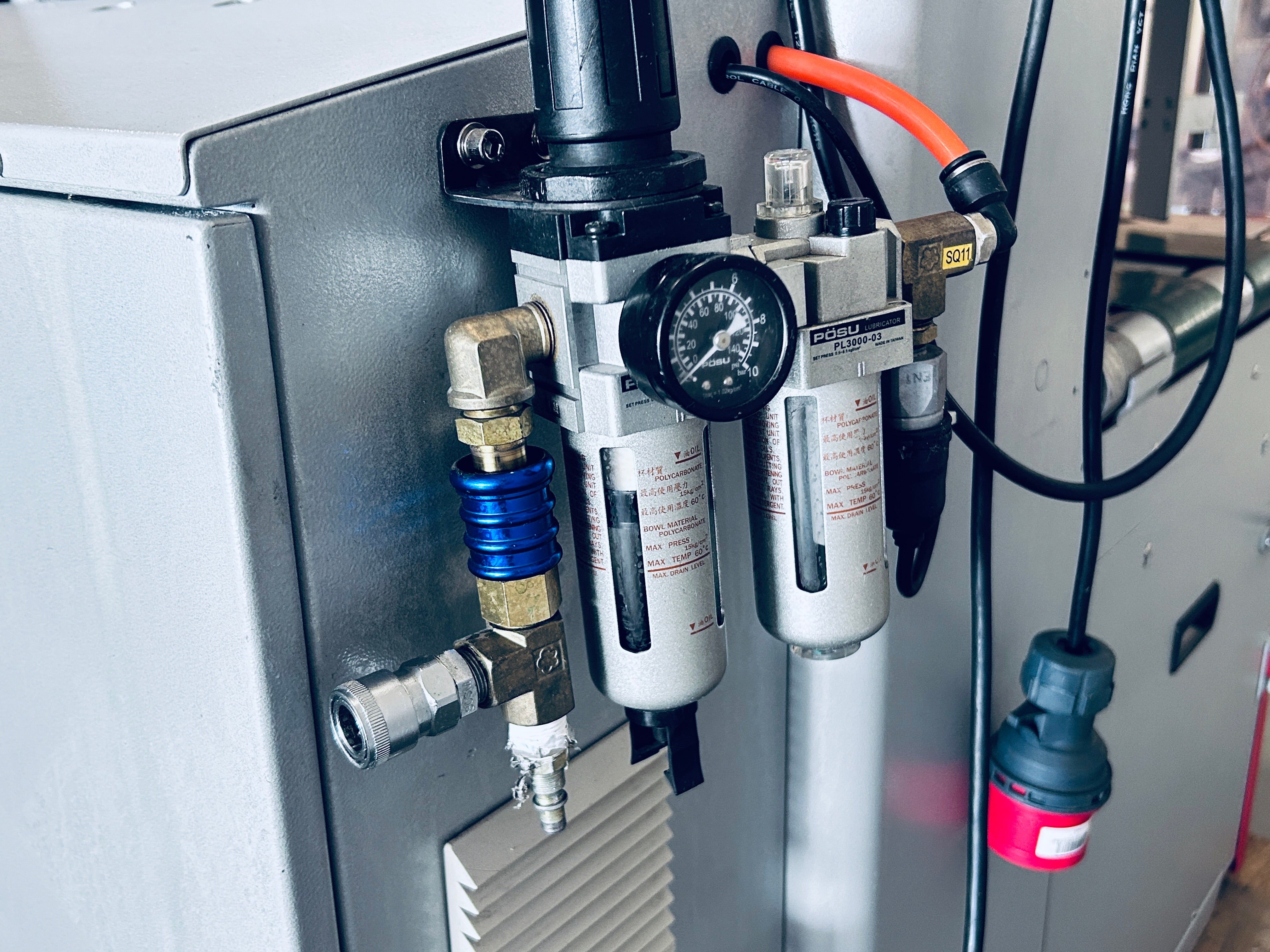 TITANAS Vollautomatische Umreifungsmaschine TP-702NS