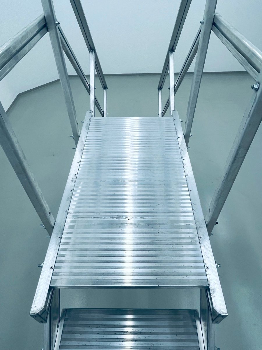 Hymer Treppenbrücke - product_category | KLEMA Maschinenhandel