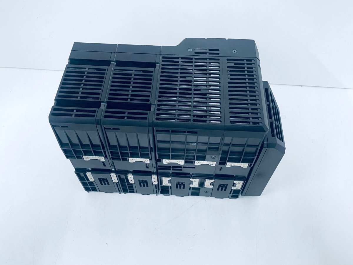 Keyence Vision System XG-X2800 with 2x CA-E110LJ