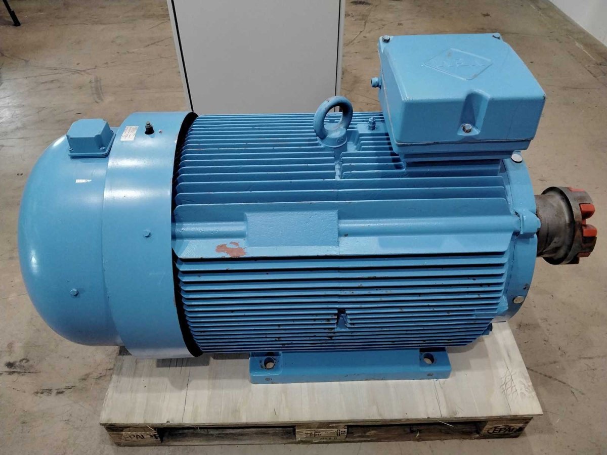 VEM Elektromotor inkl. ABB - Steuerschrank mit Umformer - #product_category# | KLEMA Maschinenhandel