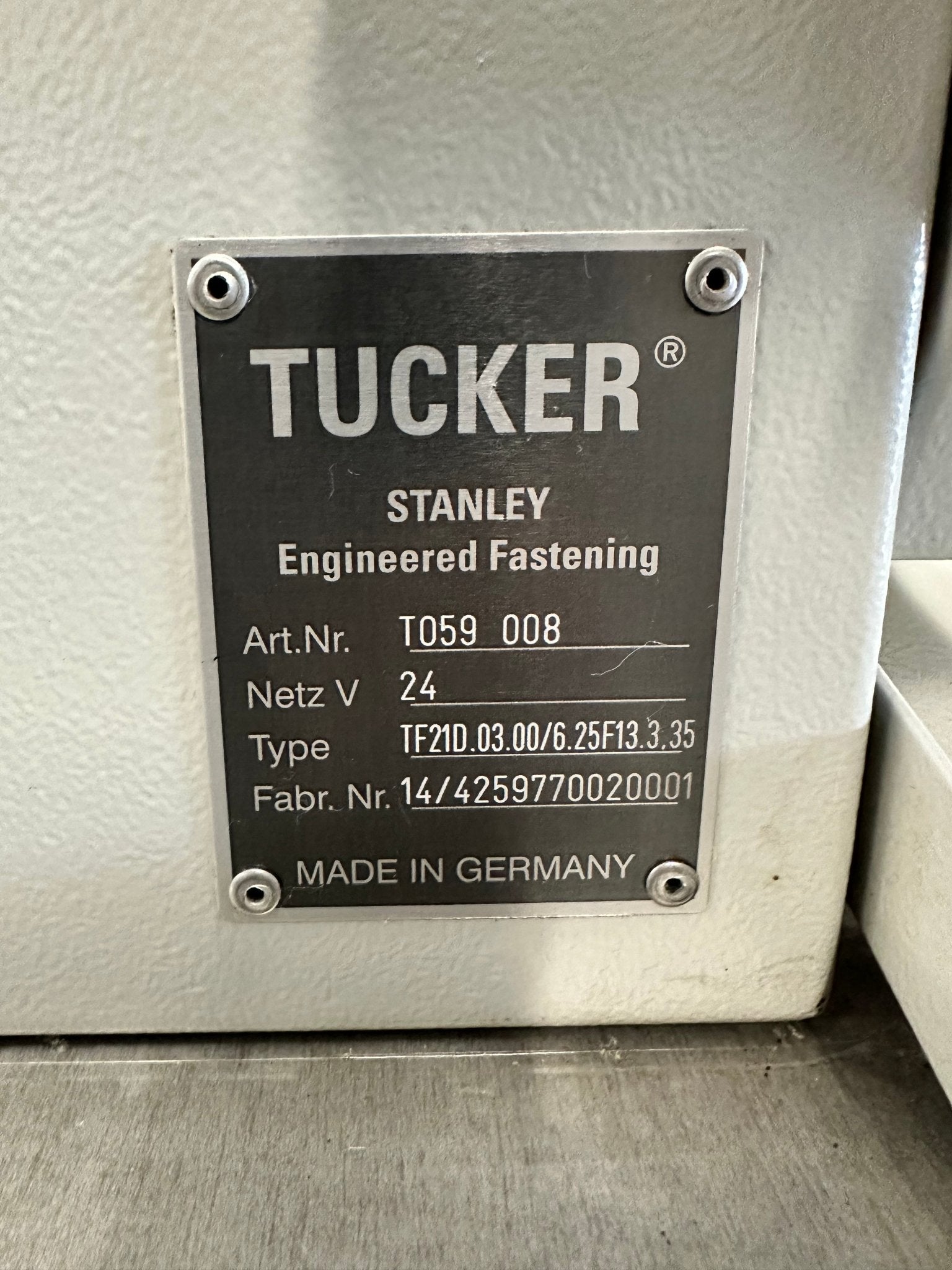 Stanley / Emhart Tucker TE1500 mit TF21 - #product_category# | Klenk Maschinenhandel